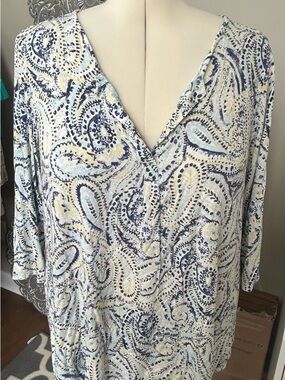Artisan Ny Paisley V-Neck Tunic in Blue and Cream